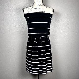 White House Black Market Sz XS Strapless Midi Dress Black White Stripes Belt